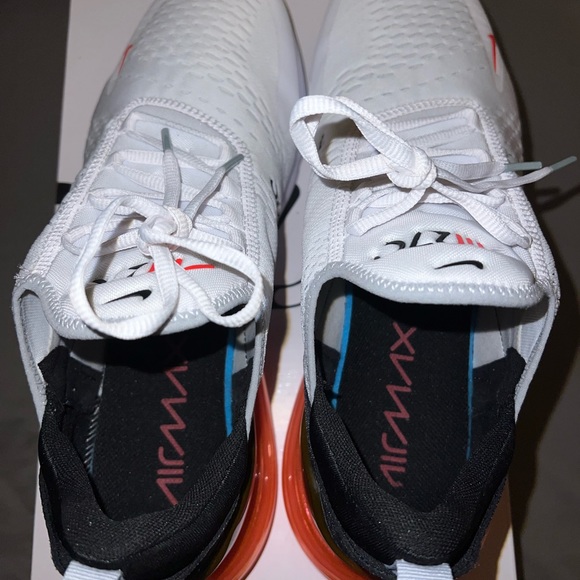 Air Max 270 - Picture 9 of 12